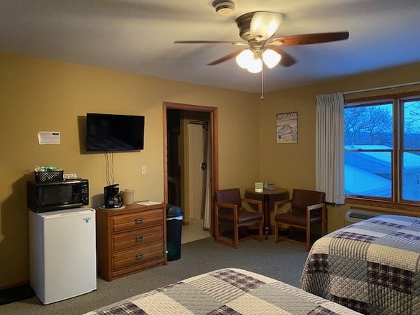 Two Double Bed Room Photo 3