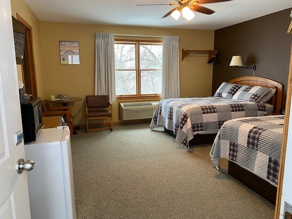 Two Double Bed Room Photo 2